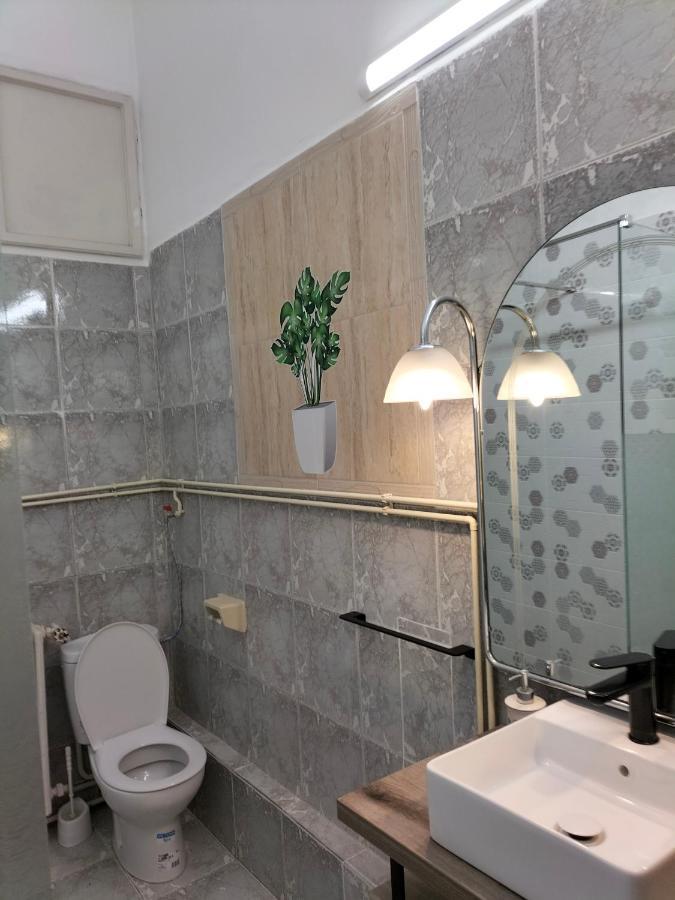 Apartament In Vila Secession Oradea Exterior foto